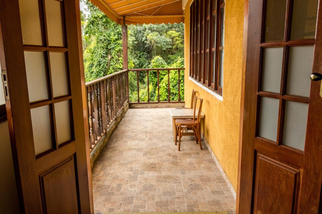 Santo Castelo All Suites *